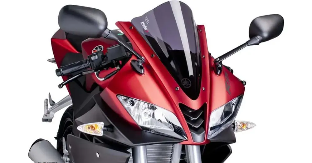 Tehdashinta Tuulilasi, vahvasti tummennettu, Puig 4637H, Yamaha YZF-R125
