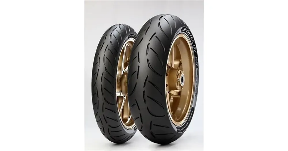 Osta Nyt Metzeler 130/70ZR16 SPORTEC M7 RR (61W) TL M/C Eturengas