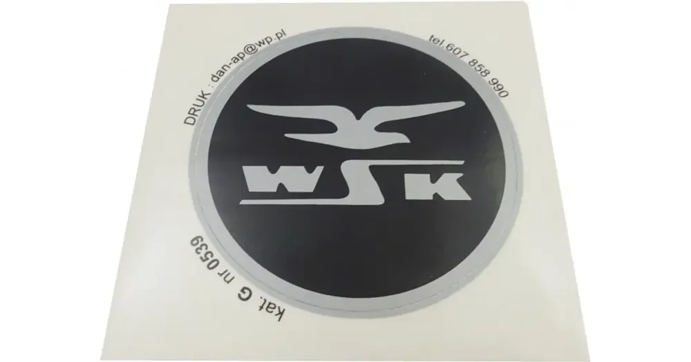 Pyöreä wsk-tarra, hopeanvärinen ja musta Pakollinen (Must-Have)