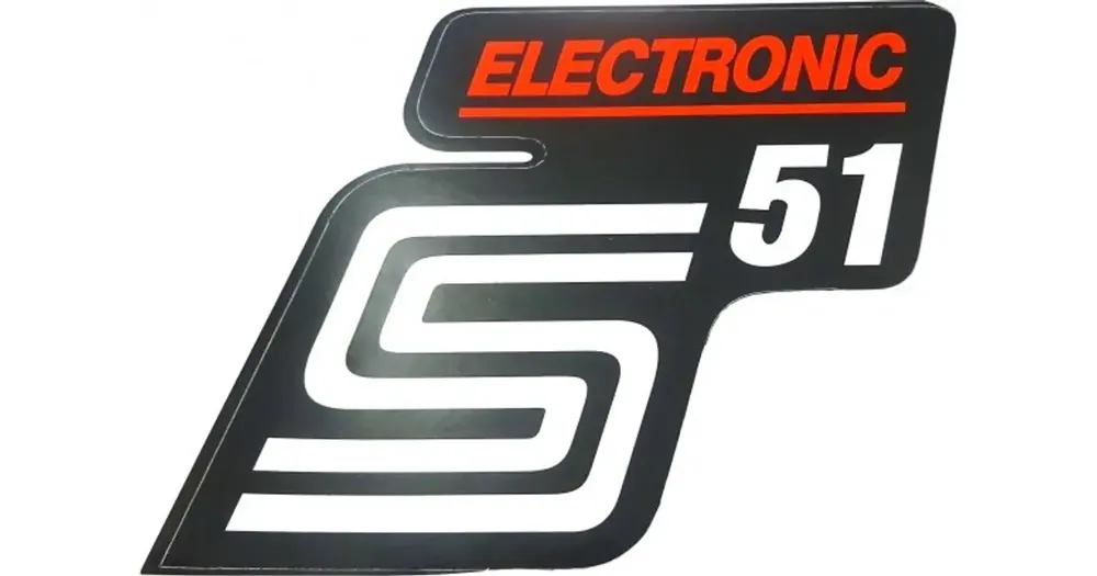 Pakollinen (Must-Have) Simson S-51 Electronic -katteen tarra